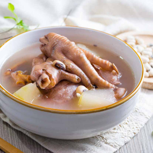 花膠眉豆燉雞腳湯 LegDay - Double Boiled Fish Maw and Chicken Feet