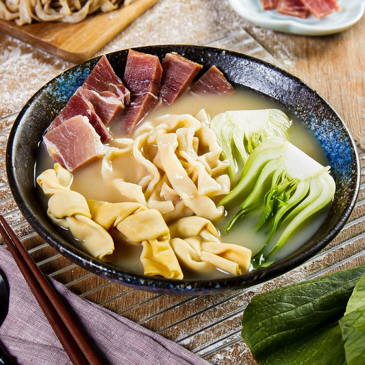 上海醃篤鮮湯 Shanghai Yan Du Xian · Bamboo Shoot & Jinhua Ham Soup